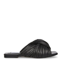 Load image into Gallery viewer, Steve Madden Mentor Sandal- black
